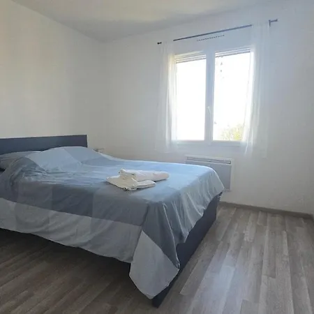Beautiful Family House Near Paris